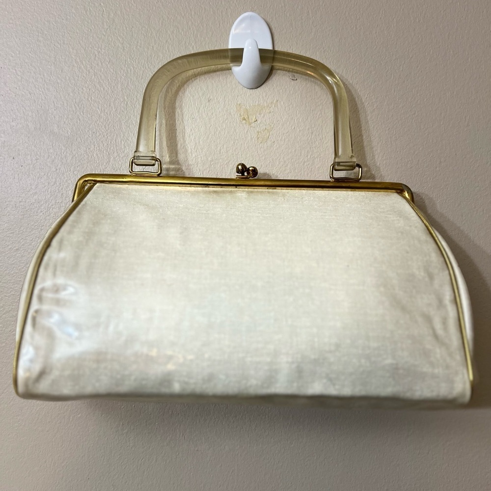 Vintage JR Vinyl Bunch of Daisies Floral Beige Clutch Purse Kiss Clasp 1960s - Picture 2 of 11